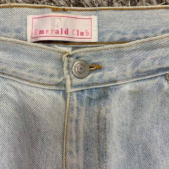 Women’s Vintage Emerald Club High Waisted Mom Jeans Size 12 Petite Light Wash - Picture 8 of 15